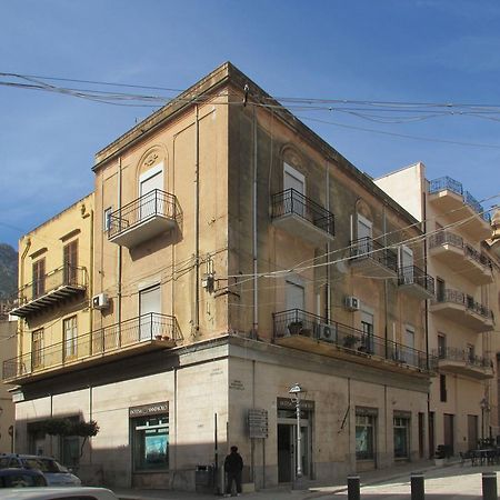 Appartamento Nettuno كاستيلاّماري ديل غو المظهر الخارجي الصورة